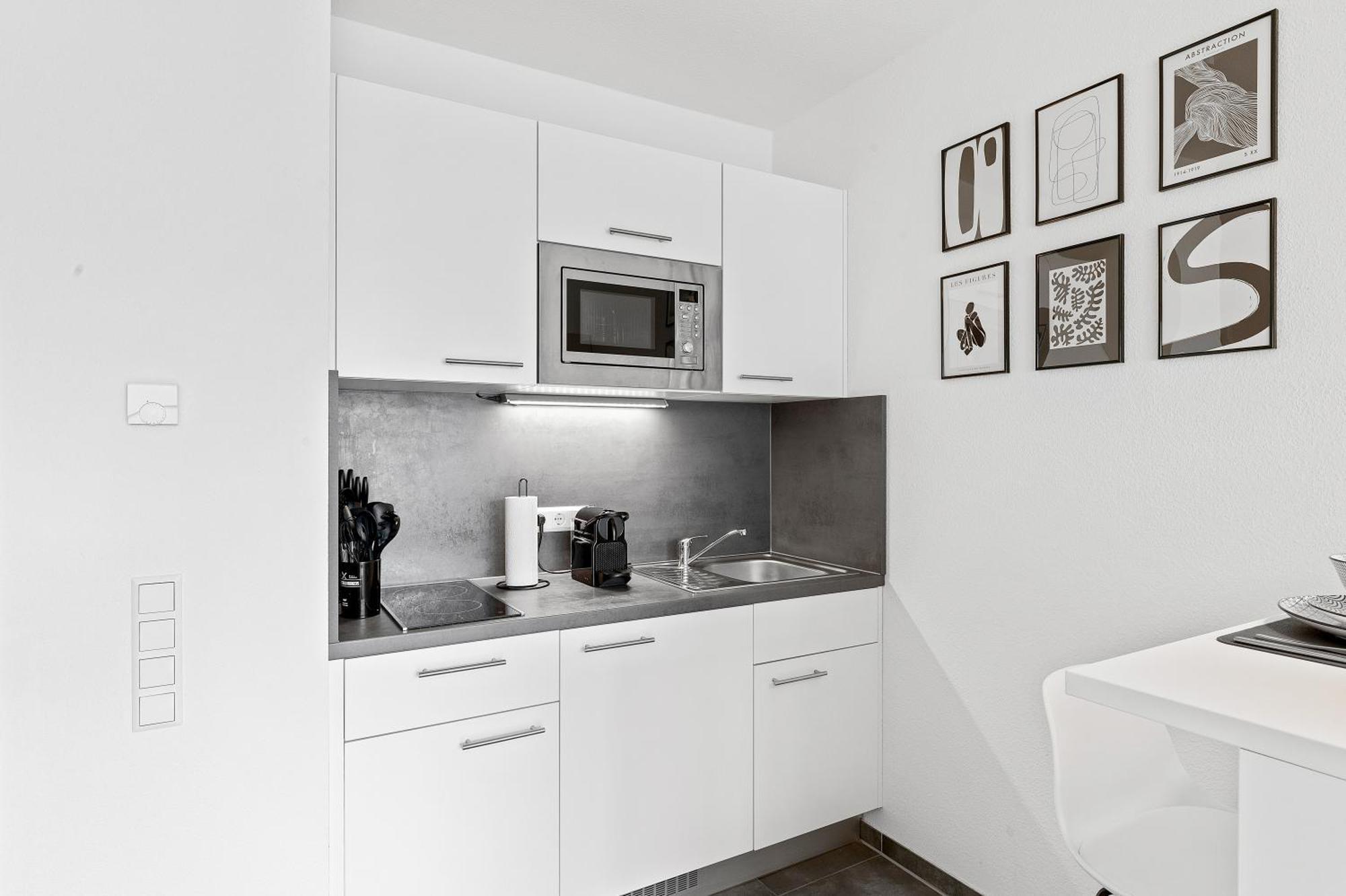 Modern, Zentral, Homeoffice, Netflix Pforzheim Exteriér fotografie